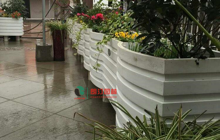 屋頂露臺(tái)陽(yáng)臺(tái)景觀綠化種植箱